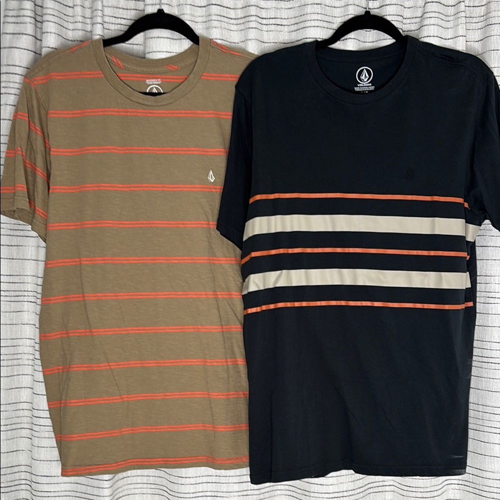 Volcom Men's Size L Striped T-Shirts - Navy and Tan
